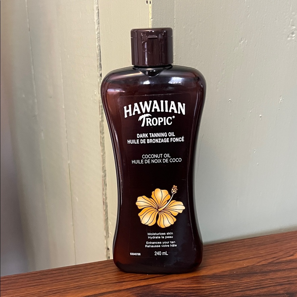 Hawaiian Tropic Dark Tanning Oil